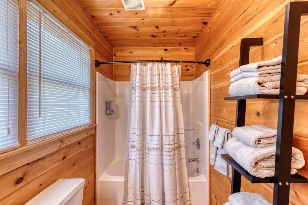 Mtn Cabin Sleeps 10 - 5 Mins To Fishing & Camping Елиджей Екстериор снимка